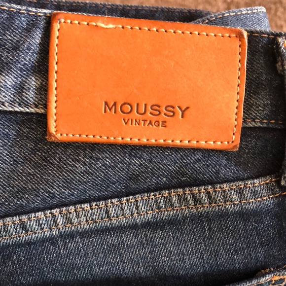 Moussy Vintage Comfort Velma Skinny Distressed Blue Jeans, Size 29. Retail $325. - Picture 7 of 16